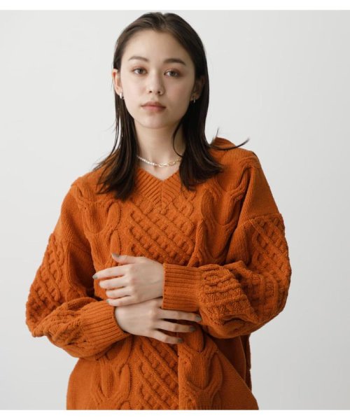 AZUL by moussy(アズールバイマウジー)/CHENILLE CABLE V／N KNIT TOPS/img38
