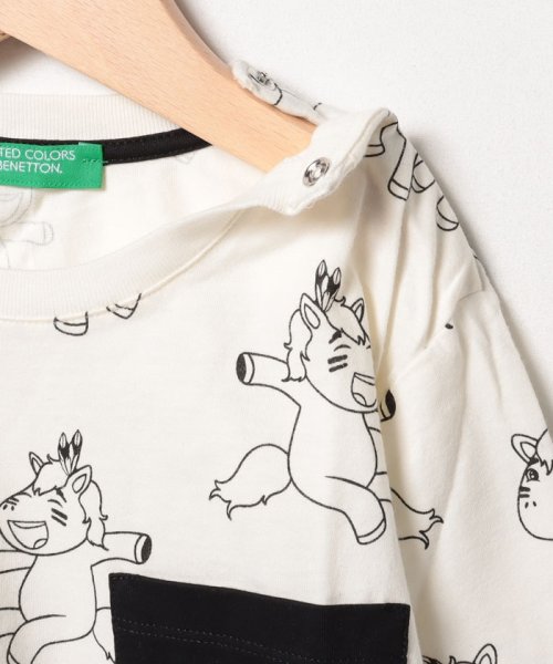 BENETTON (UNITED COLORS OF BENETTON BOYS)(ユナイテッド　カラーズ　オブ　ベネトン　ボーイズ)/キッズ胸ポケットキャラクター総柄長袖Tシャツ・カットソーB/img05