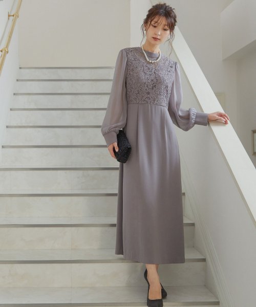 結婚式 ワンピース パーティードレス レース ハイネック シンプル コクーン レトロ クラシカル キャミ ビスチェ レイヤード ロング 透け感 長袖 袖あり オ 商品説明niana ニアナ クラシカルな雰囲気になるハイネックデザイン。身頃部分だけレースを使用し、上品な印象 MYK1486710231 (11440円)