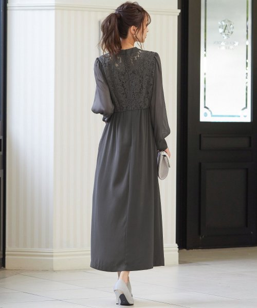 結婚式 ワンピース パーティードレス レース ハイネック シンプル コクーン レトロ クラシカル キャミ ビスチェ レイヤード ロング 透け感 長袖 袖あり オ 商品説明niana ニアナ クラシカルな雰囲気になるハイネックデザイン。身頃部分だけレースを使用し、上品な印象 MYK1486710231 (11440円)