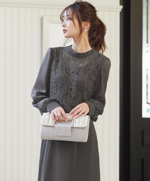 結婚式 ワンピース パーティードレス レース ハイネック シンプル コクーン レトロ クラシカル キャミ ビスチェ レイヤード ロング 透け感 長袖 袖あり オ 商品説明niana ニアナ クラシカルな雰囲気になるハイネックデザイン。身頃部分だけレースを使用し、上品な印象 MYK1486710231 (11440円)