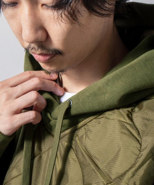 GLOSTER(GLOSTER)/【WEB限定】【UNIVERSAL OVERALL】QUILT HOODIE キルトフーディ/img17