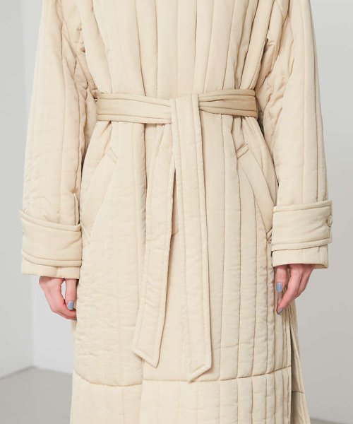 キルティングノーカラーコート 