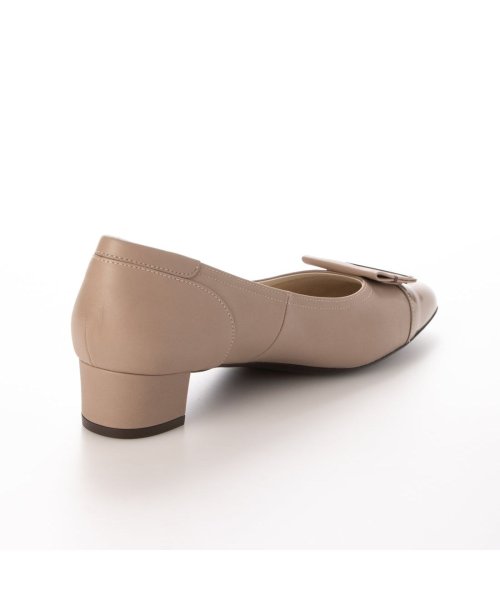 【3E】ローヒールスクエアパンプス 3E 本革