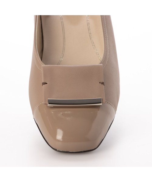【3E】ローヒールスクエアパンプス 3E 本革