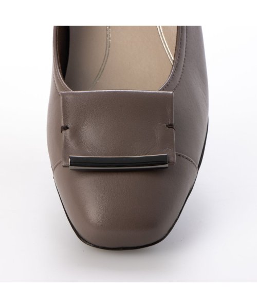 【3E】ローヒールスクエアパンプス 3E 本革