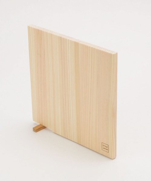 ２１２ＫＩＴＣＨＥＮ　ＳＴＯＲＥ(212キッチンストア)/STYLE JAPAN 小さな立つまな板正方形/img01