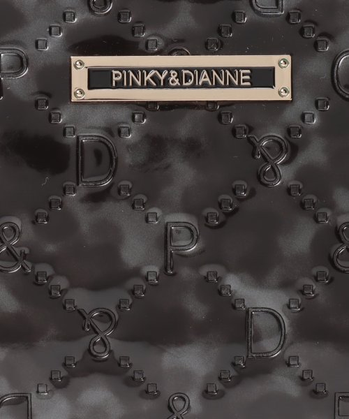 Pinky&Dianne(BAG)(ピンキーアンドダイアン（バッグ＆ウォレット）)/ミストエナメル　ラウンドジップロングウォレット/img04