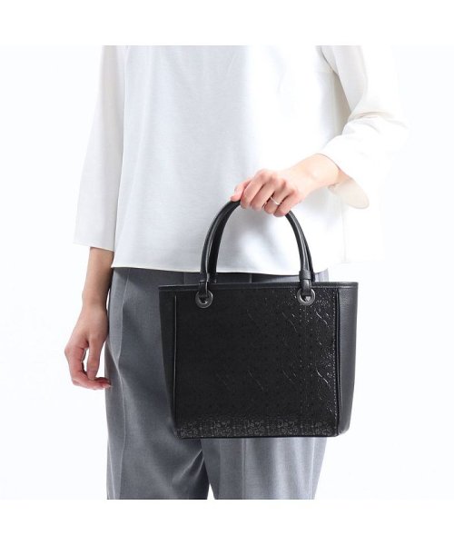 印傳屋 バッグ 印伝 インデンヤ INDEN－YA 17手提げ トートバッグ 小さめ レディース ミニバッグ 本革 上原勇七 甲州印伝 日本製 6317 トートバッグ M2366551307(17952円)