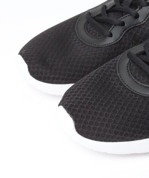 タンジュン ナイキ Nike Magaseek タンジュン ナイキ Nike Magaseek