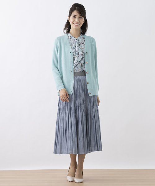 Vネックニットカーディガン 