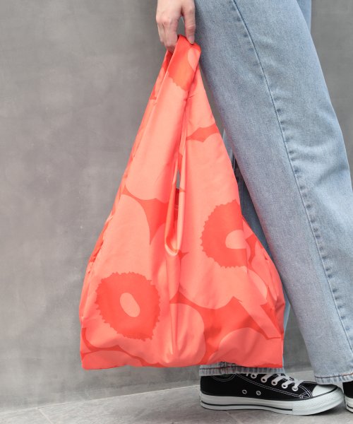 Marimekko(マリメッコ)/エコバッグもお洒落に♪【marimekko / マリメッコ】スマートバッグ マルシェバッグ 買い物バッグ  ギフト 贈り物 プレゼント/img04