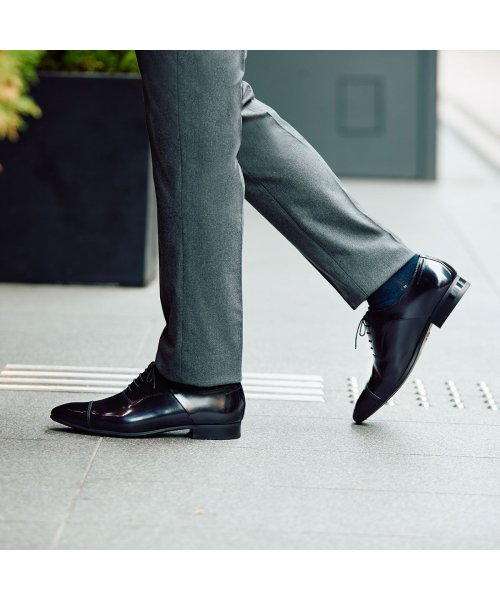 マドラス madras 「INTERCEPT」シリーズ 内羽根ストレートチップ ドレスシューズ M451 マドラス madras INTERCEPT シリーズ 内羽根ストレートチップ