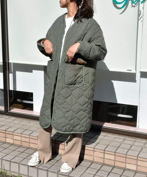 ARGO TOKYO(アルゴトウキョウ)/Corduroy piping quilting boa coat 21030　コーデユロイパイピングボアコート　ボアコート　コート　中ボアコート　ノーカラーコ/img08