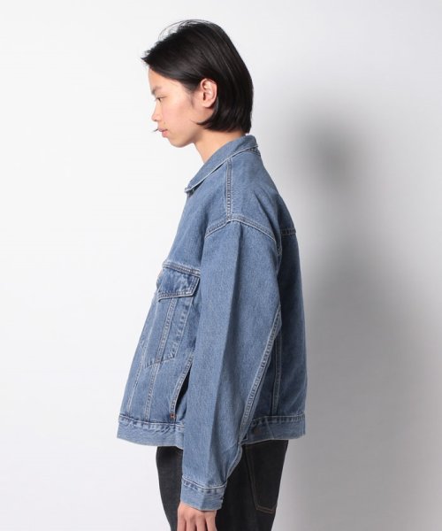 LEVI’S OUTLET(リーバイスアウトレット)/STAY LOOSE TRUCKER HOOKED TRUCKER JACKET/img01