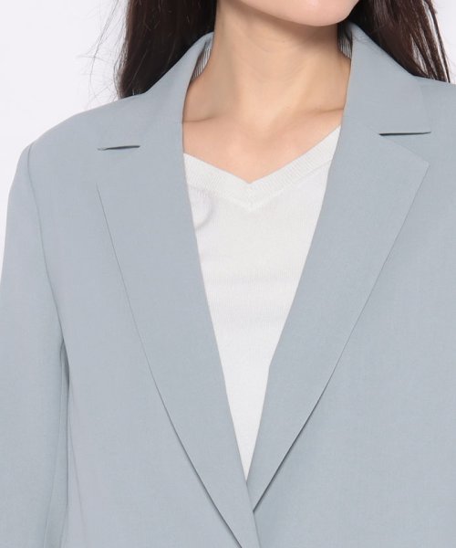 テーラードジャケット 