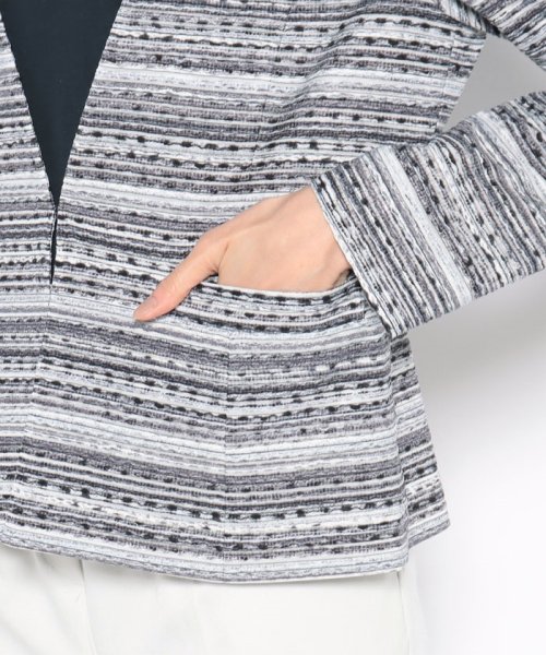 ノーカラージャケット 