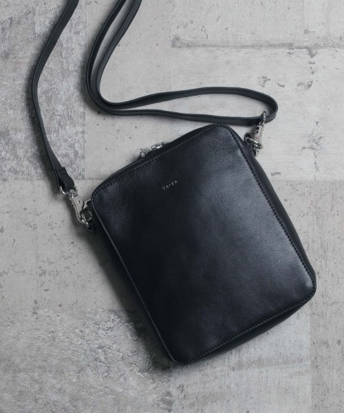 MAISON mou(メゾンムー)/【YArKA/ヤーカ】real leather zip shoulder bag[Alnitak]/リアルレザーショルダーバッグ/img01