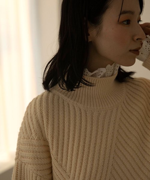 marjour(マージュール)/VINTAGE LIKE LACENECK BLOUSE/img29