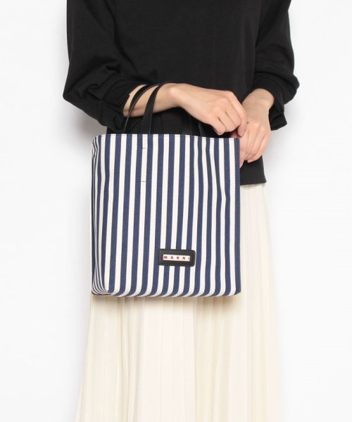 MARNI(マルニ)/【MARNI】マルニ ショルダーバッグ トートバッグ SHMP0058Q2 P4171 MUSEO SOFT SMALL/img04