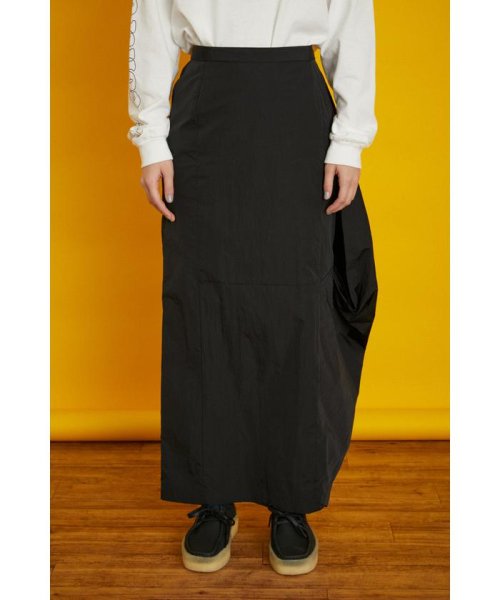 HeRIN.CYE(ヘリンドットサイ)/Recycled nylon skirt/img01