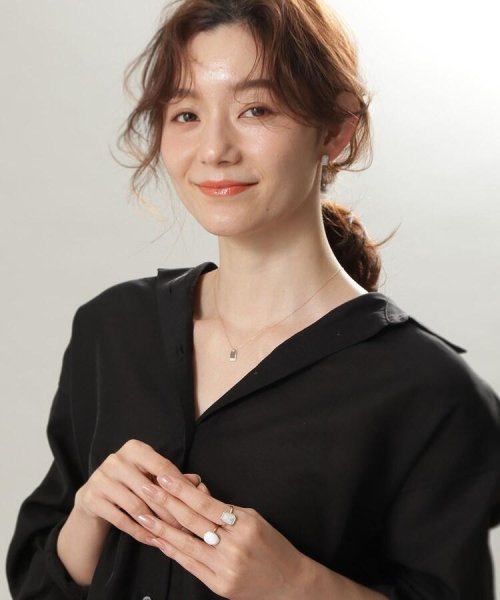 K10カラーストーン（白蝶貝）オーバルカボションリング 