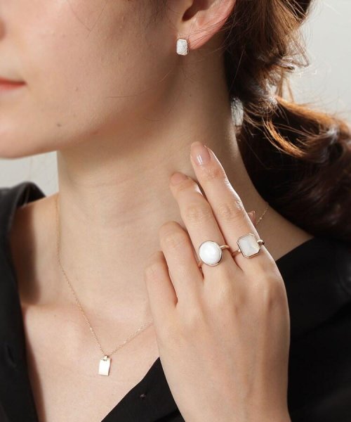 K10カラーストーン（白蝶貝）オーバルカボションリング 