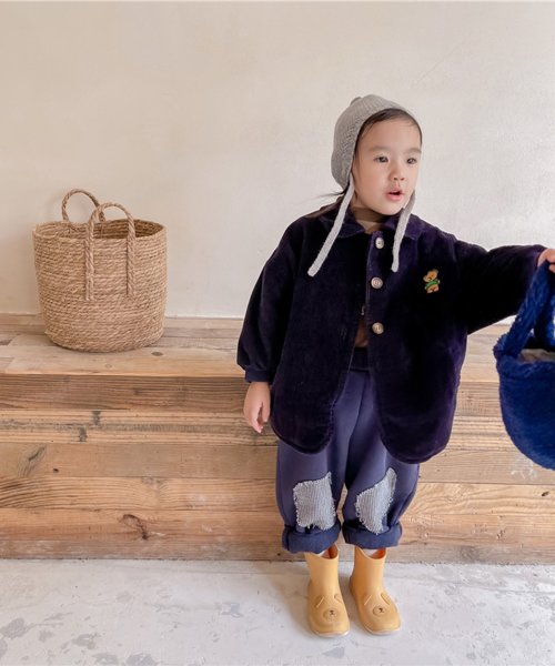 aimoha(aimoha（アイモハ）)/【aimoha－KIDS－】韓国子供服 クマ刺繍ボア裏地暖かい中綿コーデュロイコート/img01