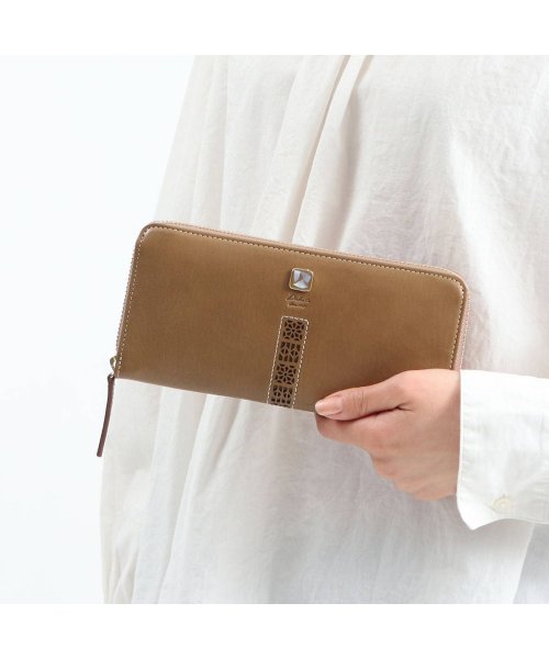 ダコタ 長財布 Dakota コッチャ 財布 ラウンドファスナー ラウンドファスナー長財布 大容量 本革 革 レザー 貝殻 レディース 0030343 また