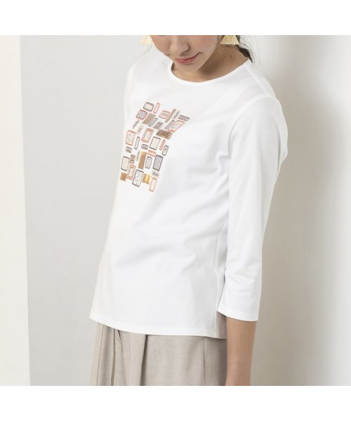Liliane Burty ECLAT(リリアンビューティエクラ)/【S・Mサイズ】スパンコール刺繍　コットンTシャツ/img01