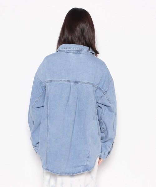 LEVI’S OUTLET(リーバイスアウトレット)/SHACKET TRUCKER PULL UP/img02