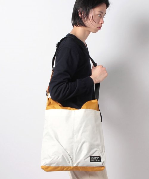 LEVI’S OUTLET(リーバイスアウトレット)/OVERSIZED CARRY－ALL/img05