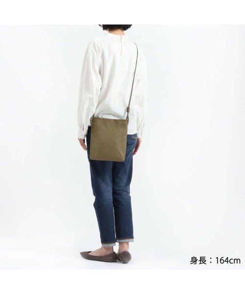 SLOW(スロウ)/スロウ ショルダーバッグ SLOW embossing leather shoulder bag L 縦型 斜めがけ A5 栃木レザー 日本製 300S137J/img09