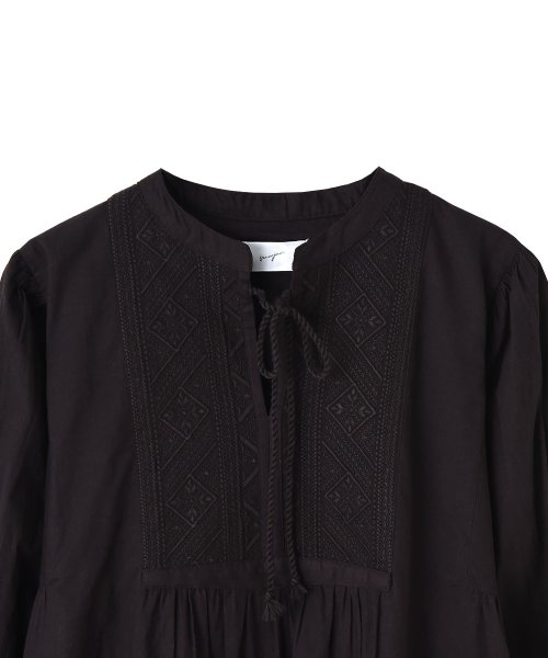 marjour(マージュール)/EMBROIDERY COTTON ONEPIECE/img30