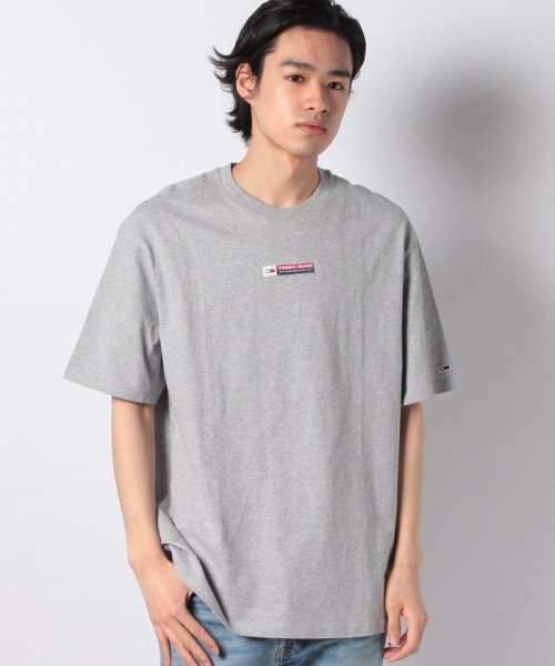 TOMMY JEANS(トミージーンズ)/ロゴバッジTシャツ/img09