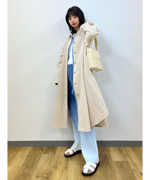 moussy(マウジー)/ROUND HEM FLARE TRENCH コート/img01