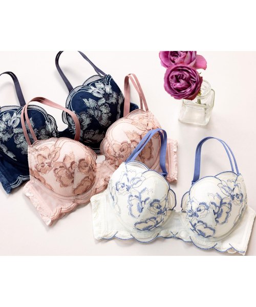 fran de lingerie(フランデランジェリー)/自然体の「可愛さ」軽いつけごこちが魅力のナチュラルバストメイク 「パルテール」 ブラジャーショーツセット/img16