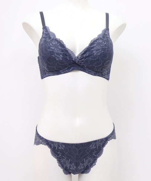 fran de lingerie(フランデランジェリー)/ふわ盛 カシュクールレース ノンワイヤーブラ&ショーツセット B65－G75カップ/img15