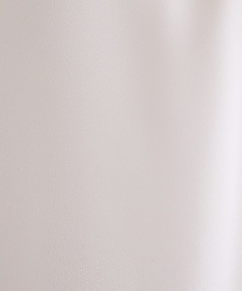 INDIVI(インディヴィ)/【通勤/洗える/UVケア/接触冷感/吸水速乾/エコ】サテンタック バイカラー半袖ブラウス/img19