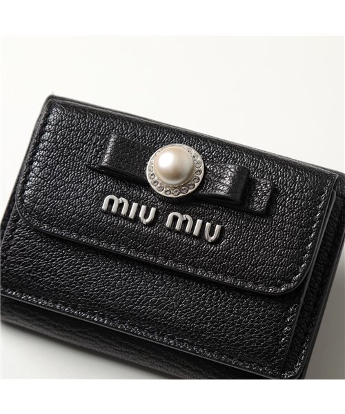 MIUMIU(ミュウミュウ)/【MIUMIU(ミュウミュウ)】三つ折り財布 5MH021 2F3R レディース レザー ミニ財布 パール リボン /img05