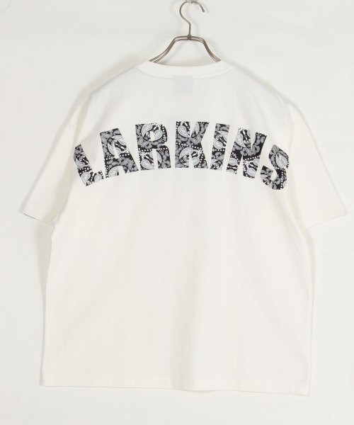 ALWAYS GOOD TIME NEW BASIC STORE(オールウェイグッドタイムニューベーシックストア)/LARKINS/ラーキンス　フロント刺繍ロゴバックペイズリービッグロゴTシャツ/img36