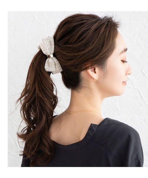 大人可愛いツイード生地のリボンバナナクリップ クリームドット Cream Dot Magaseek