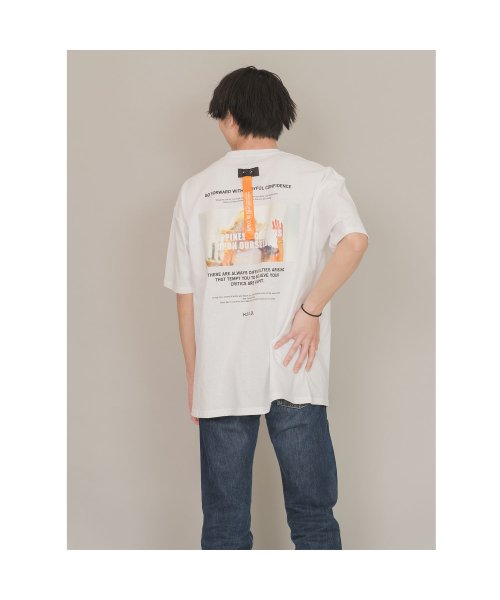 MODISH GAZE(モディッシュ ガゼ)/テープデザインバックプリントTシャツ/img02