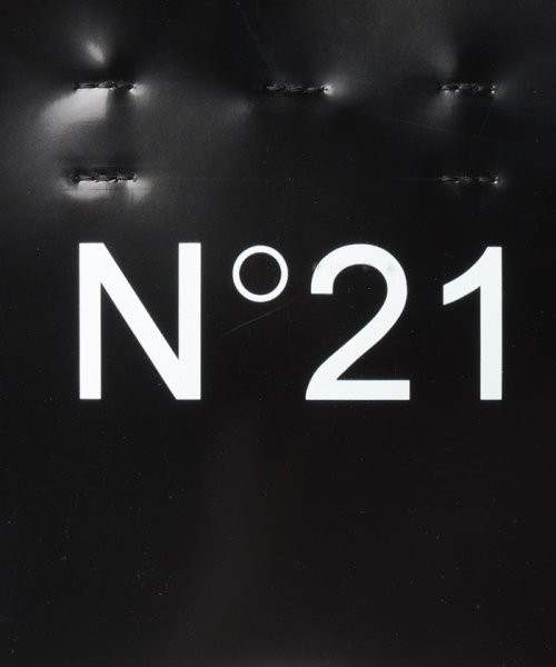 N°21(ヌメロ ヴェントゥーノ)/【numero ventuno】N21 ヌメロ ヴェントゥーノ 22EBP0102BS01 ロゴプリントショッパーバッグ/img06