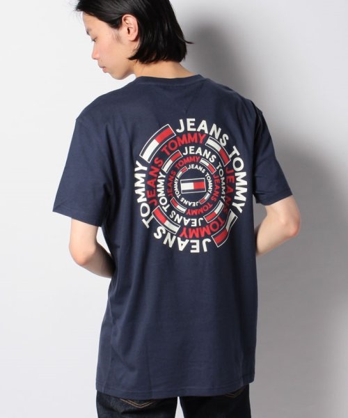 TOMMY JEANS(トミージーンズ)/サーキュラーロゴグラフィックTシャツ/img13