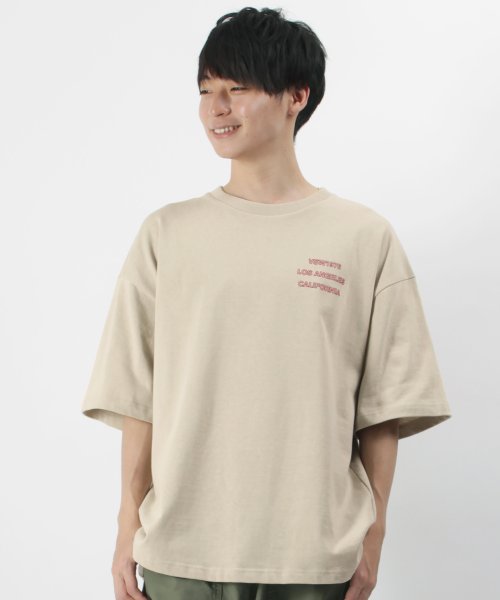 VISION STREET WEAR(ヴィジョン ストリート ウェア)/【VISION STREET WEAR/ヴィジョンストリートウェア】レトロイラスト 3コマストリート グラフィックTシャツ/img10