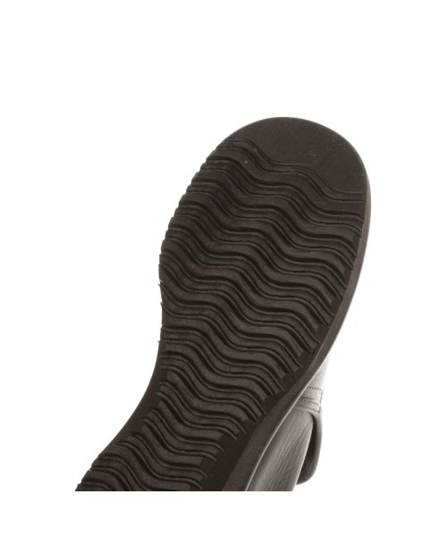 【軽量】ラウンドトゥスリッポン 軽量