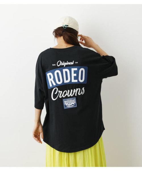 RODEO CROWNS WIDE BOWL(ロデオクラウンズワイドボウル)/D PATCHES VネックTシャツ/img06
