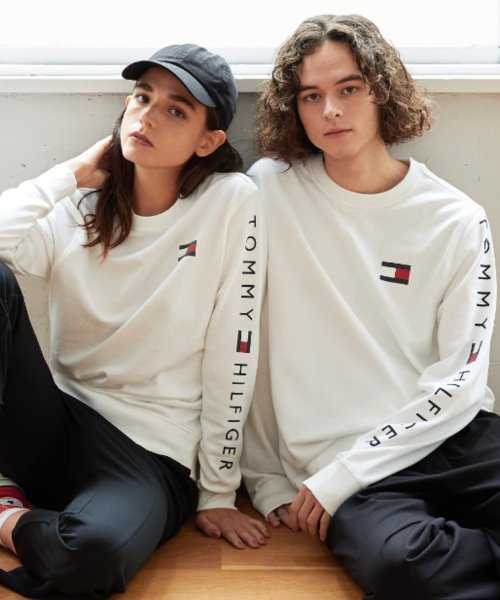 TOMMY HILFIGER(トミーヒルフィガー)/【オンライン限定】フレンチテリー ロゴ ロングスリーブスウェット/img14