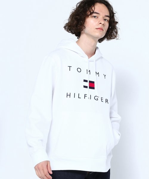 TOMMY HILFIGER(トミーヒルフィガー)/JS M STACKED LOGO POPOVER HOOD/img01
